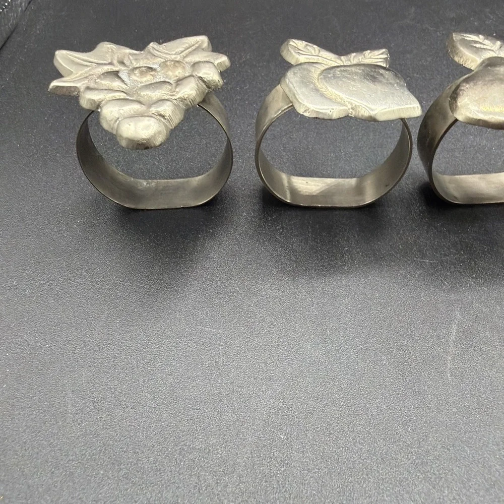 Vtg. Set of Four (4) Pewter Fruit Themed Napkin Rings-Apple-Grapes-Pear-Cherries